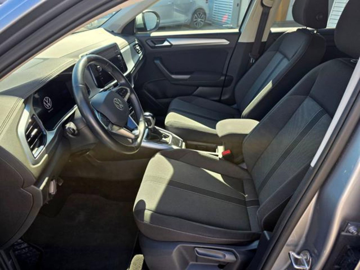 Volkswagen T-Roc 1.5 tsi Life dsg (5)