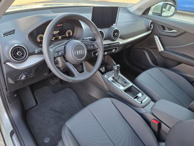 Audi Q2 35 2.0 tdi Business Advanced s-tronic (6)
