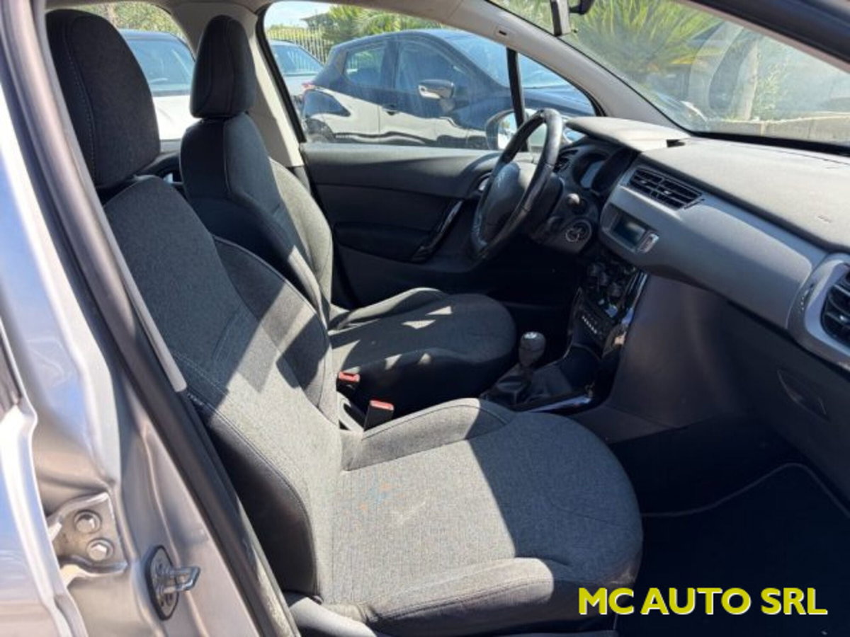 Citroen C3 1.4 HDi 70 Exclusive (10)