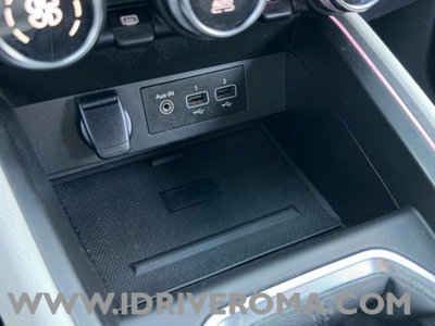 Renault Clio 1.0 tce Techno Gpl 100cv (12)