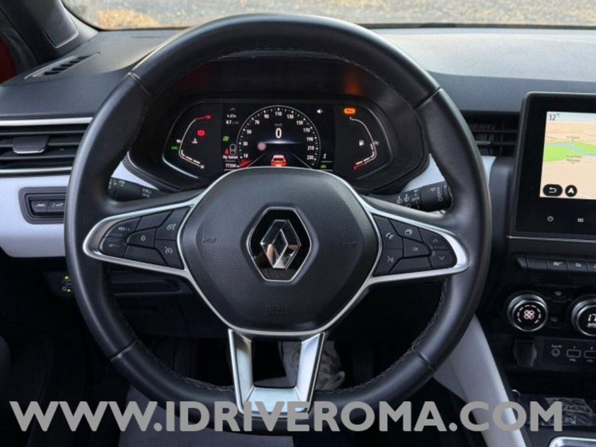 Renault Clio 1.0 tce Techno Gpl 100cv (14)