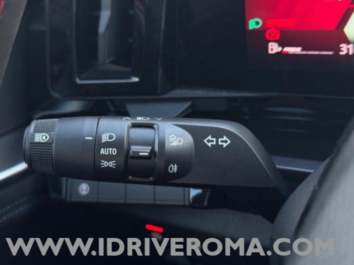 Renault Rafale 1.2 full hybrid Techno 200cv auto (14)