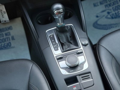 Audi A3 Sportback 1.6 TDI 116 CV Design (15)