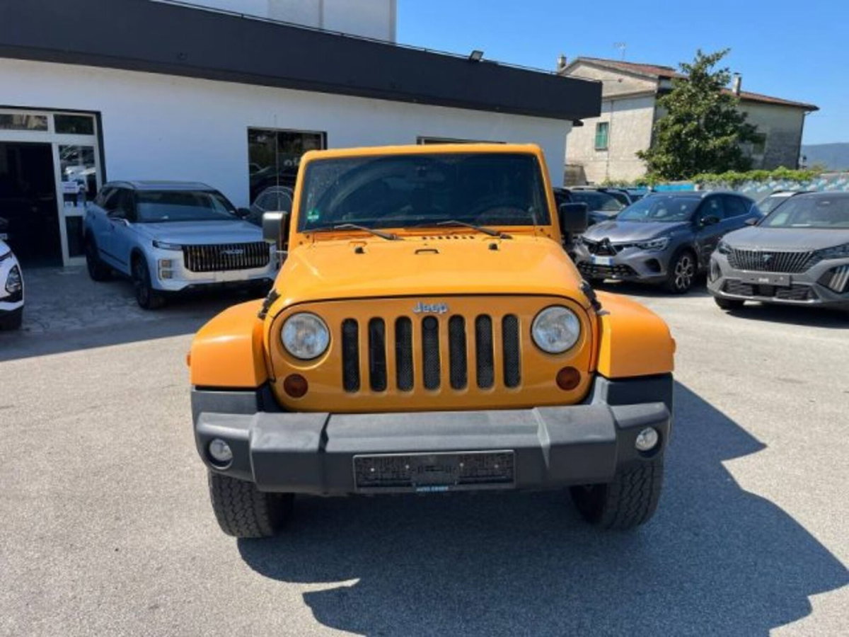 Jeep Wrangler Unlimited 3.6 V6 Sahara Auto (4)
