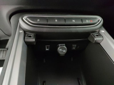 Jeep Avenger 1.2 turbo e-hybrid mhev Summit fwd 110cv edct6 (15)