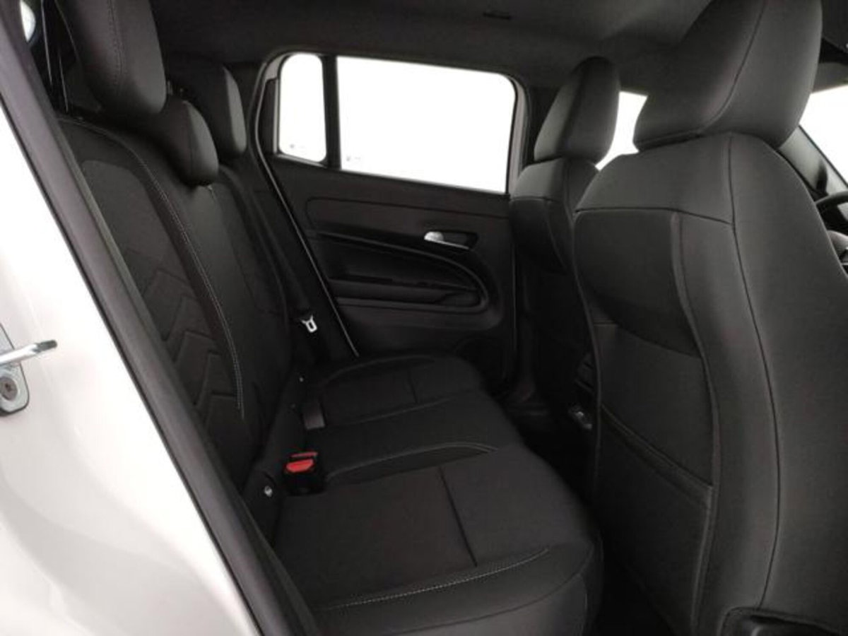 Jeep Avenger 1.2 turbo e-hybrid mhev Summit fwd 110cv edct6 (20)