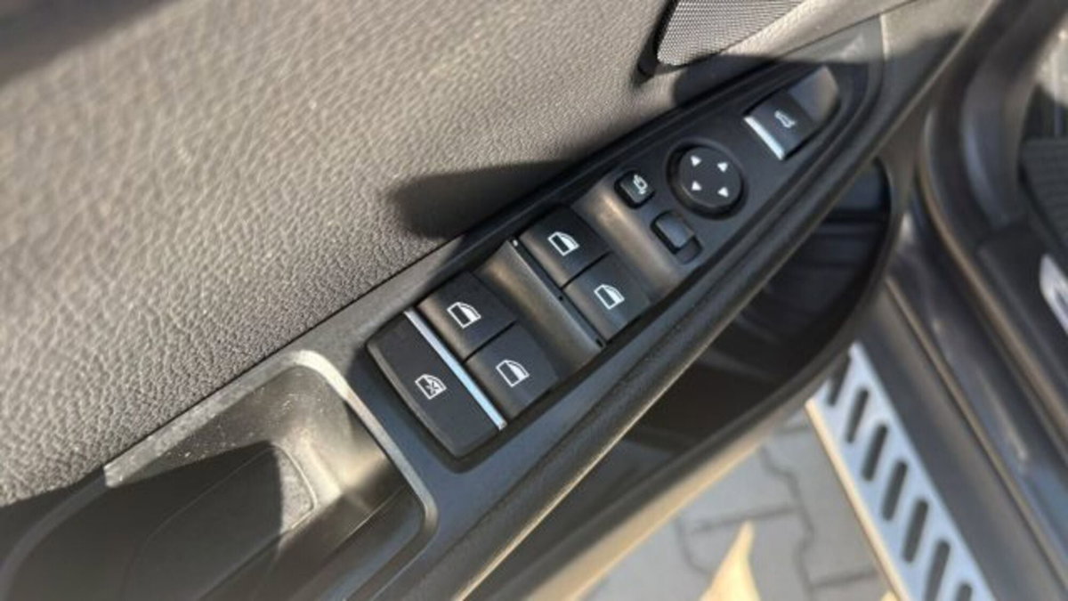 BMW X5 xDrive25d Business (9)