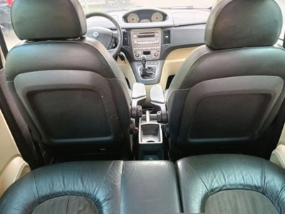 Lancia Musa 1.4 16V Platino (9)