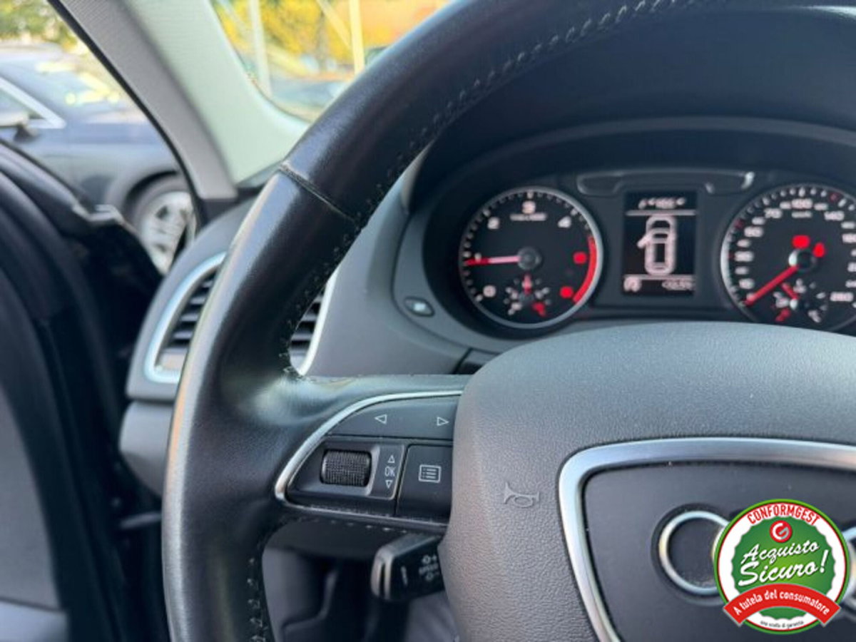 Audi Q3 2.0 TDI 120 CV Business (10)