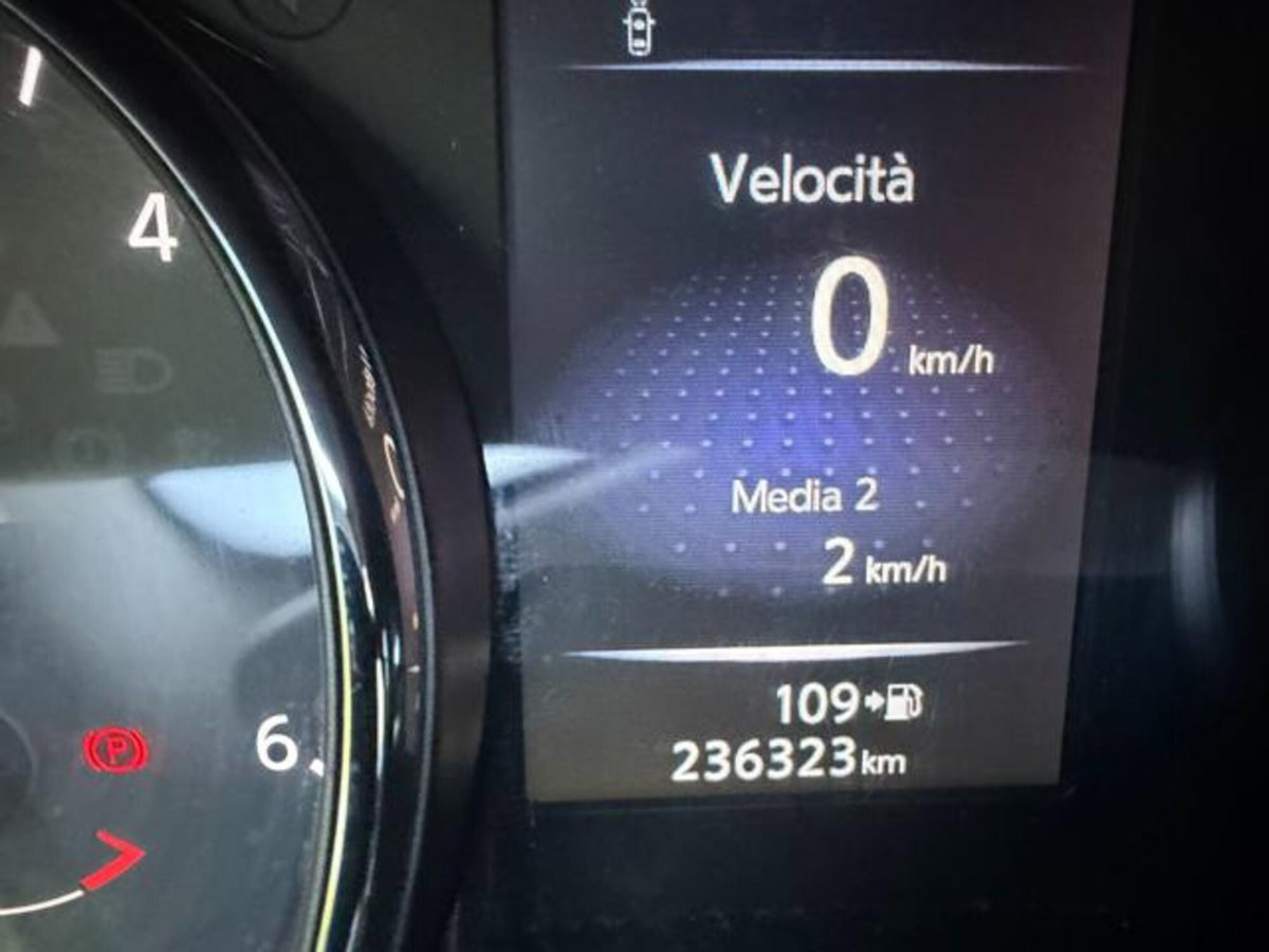 Nissan Qashqai 1.5 dCi N-Connecta (10)