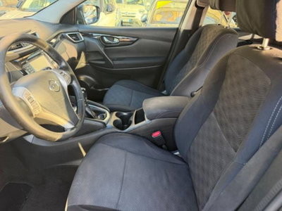 Nissan Qashqai 1.5 dCi N-Connecta (6)