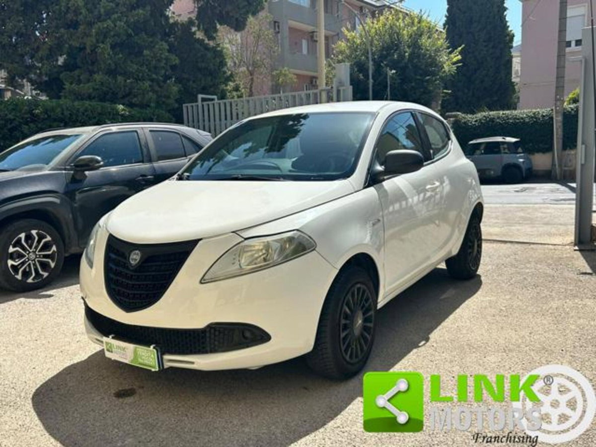 Lancia Ypsilon 0.9 TwinAir 85 CV 5 porte S&S Elefantino