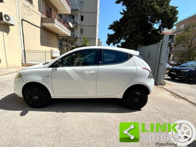 Lancia Ypsilon 0.9 TwinAir 85 CV 5 porte S&S Elefantino (14)