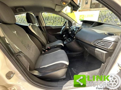 Lancia Ypsilon 0.9 TwinAir 85 CV 5 porte S&S Elefantino (4)