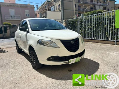 Lancia Ypsilon 0.9 TwinAir 85 CV 5 porte S&S Elefantino (5)