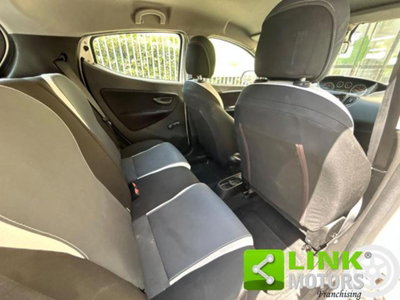Lancia Ypsilon 0.9 TwinAir 85 CV 5 porte S&S Elefantino (6)