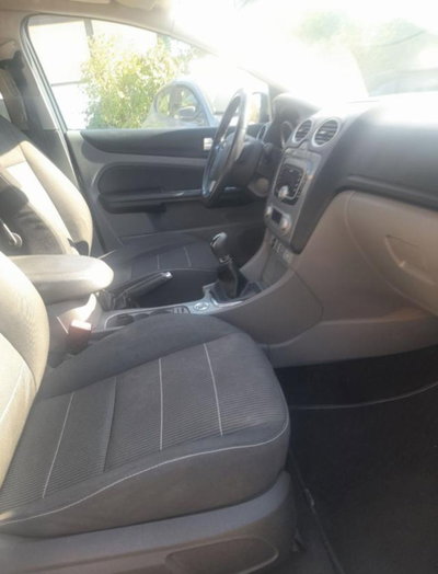Ford Focus Station Wagon 1.6 (115CV) SW Bz.- GPL Titanium (10)