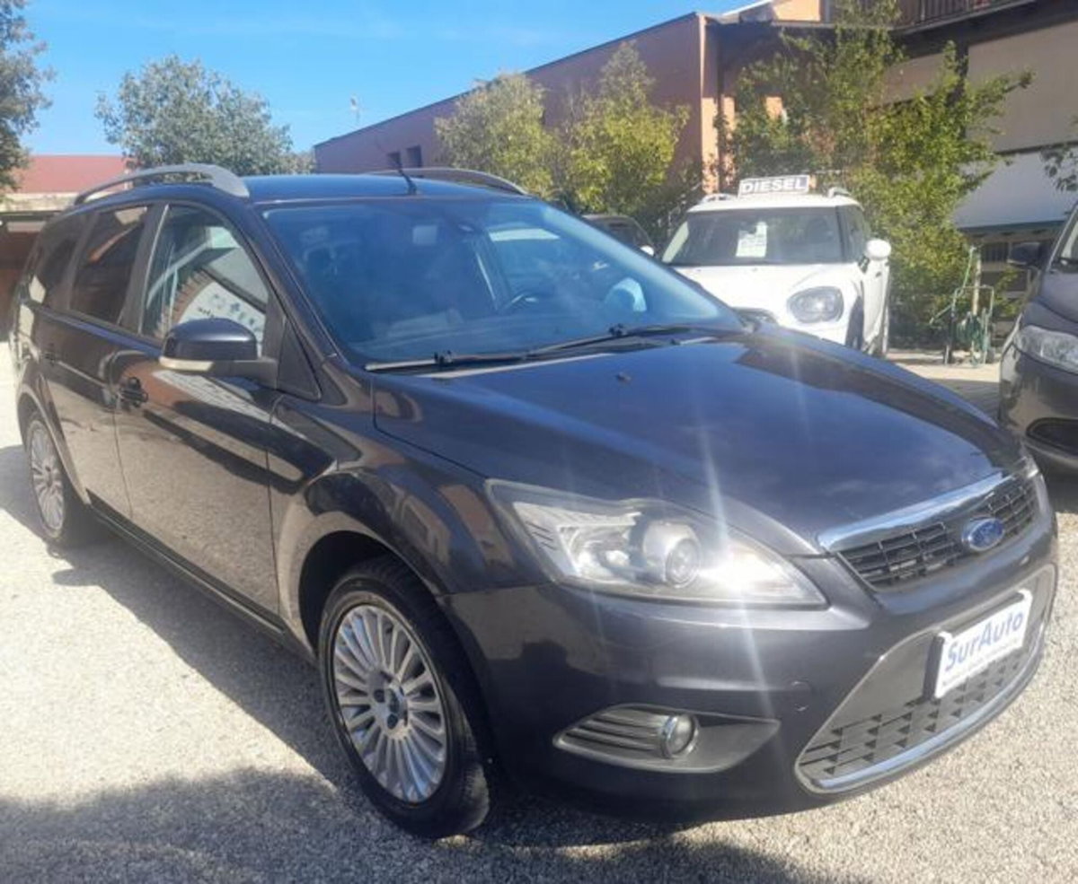 Ford Focus Station Wagon 1.6 (115CV) SW Bz.- GPL Titanium (3)