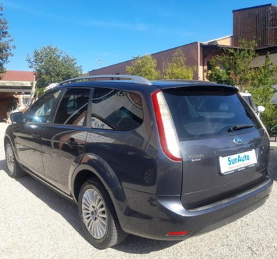 Ford Focus Station Wagon 1.6 (115CV) SW Bz.- GPL Titanium (5)