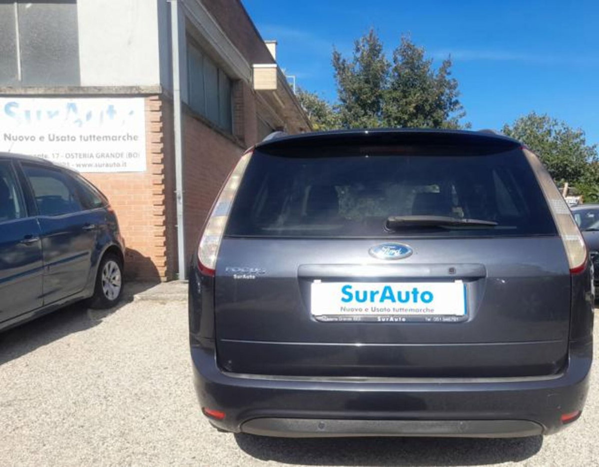 Ford Focus Station Wagon 1.6 (115CV) SW Bz.- GPL Titanium (7)