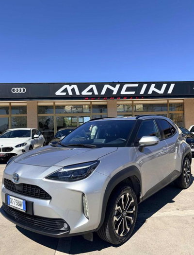 Toyota Yaris Cross 1.5 Hybrid 5p. E-CVT Orange Edition usata