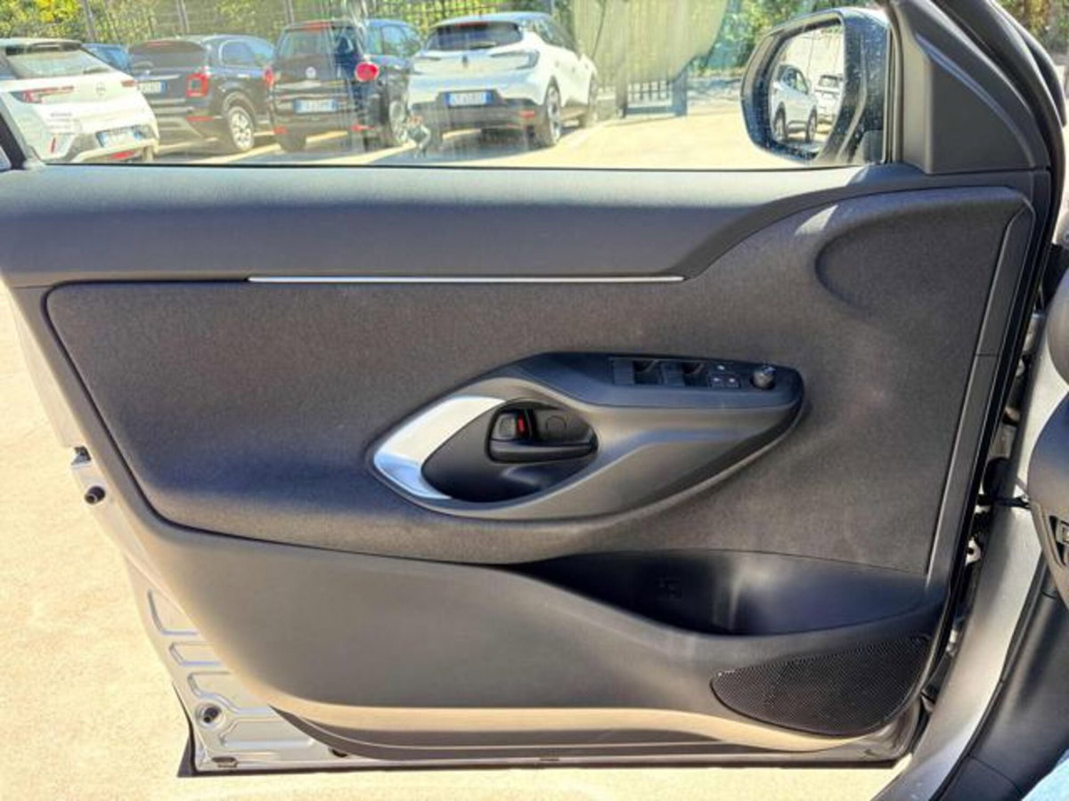Toyota Yaris Cross 1.5 Hybrid 5p. E-CVT Orange Edition (13)