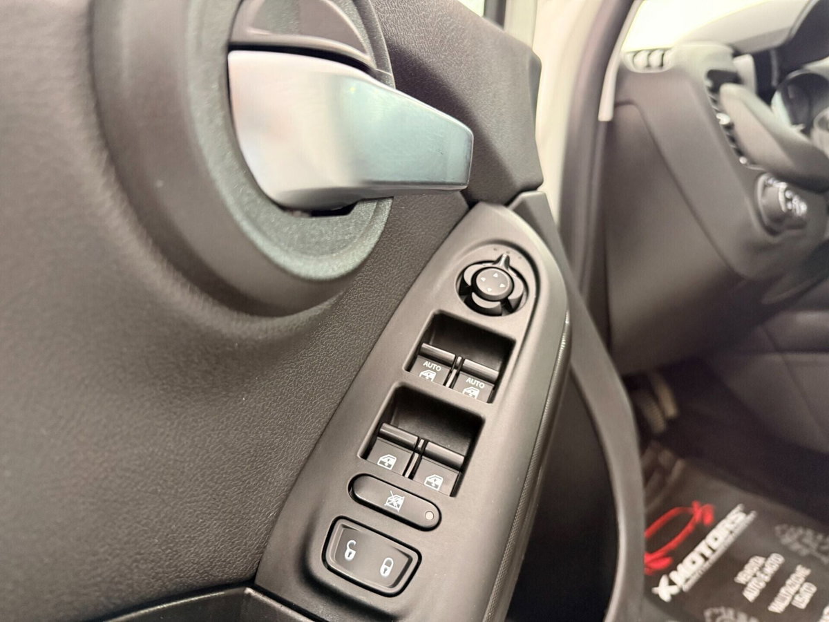 Fiat 500X 1.3 MultiJet 95 CV Club (11)