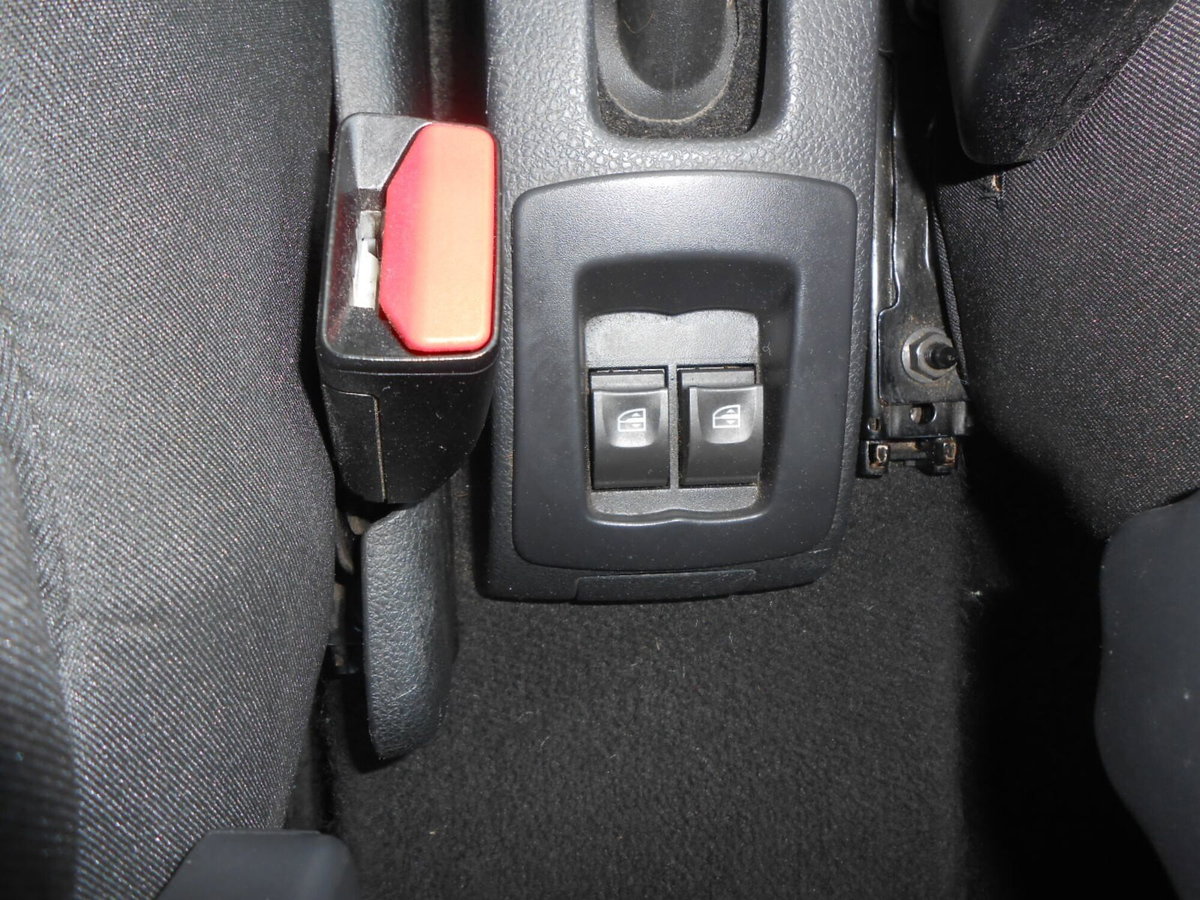 Dacia Sandero Stepway 1.5 dCi 8V 90CV Prestige (14)