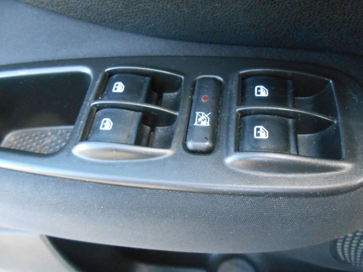 Fiat 500L Living 1.3 Multijet 85 CV Lounge (16)