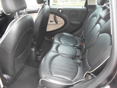 MINI Mini Countryman 1.6 Cooper D Countryman (8)