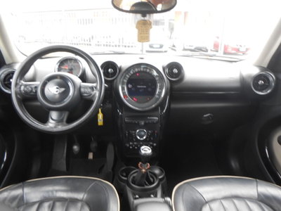 MINI Mini Countryman 1.6 Cooper D Countryman (9)