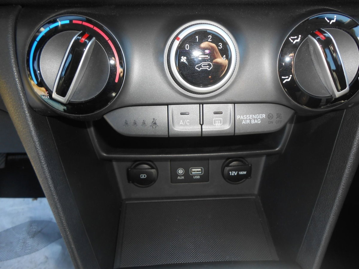 Hyundai Kona 1.0 T-GDI Xpossible (13)