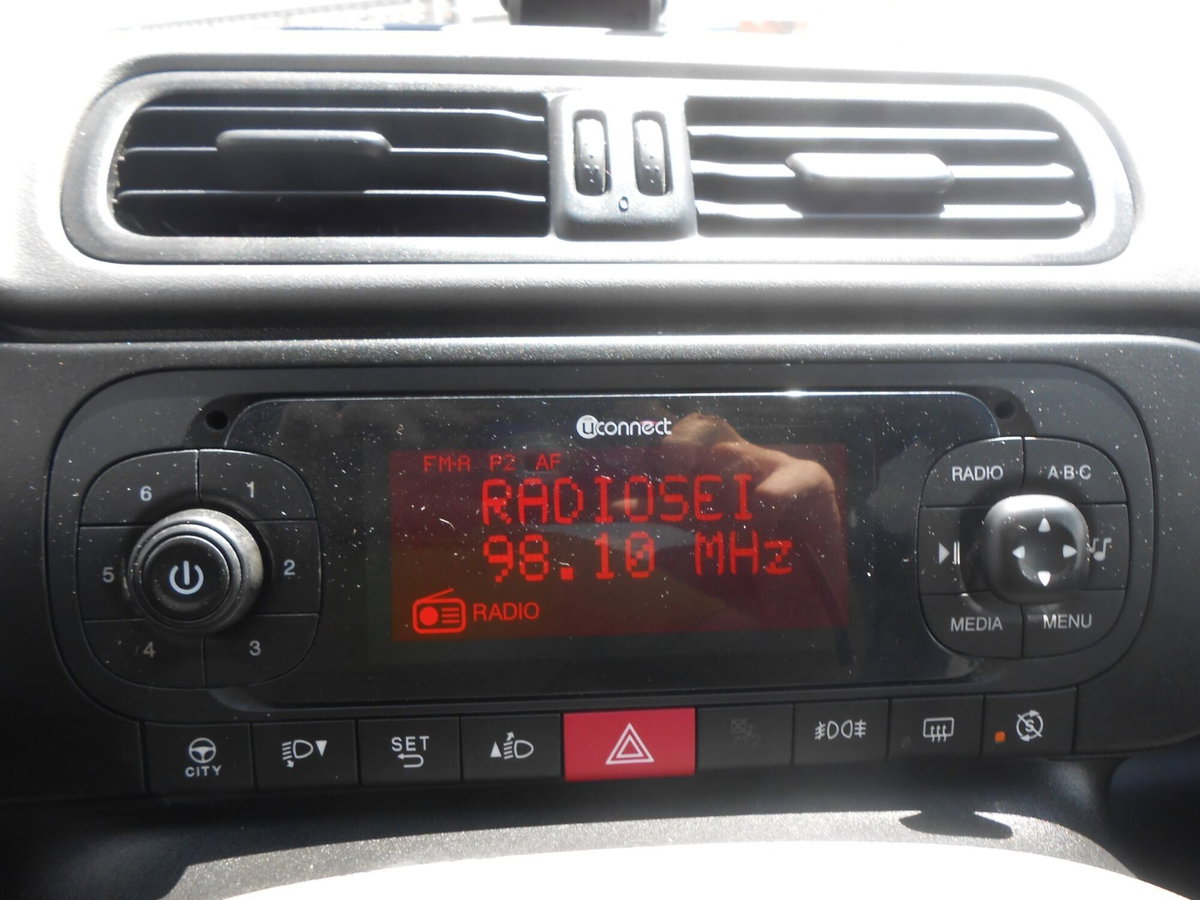 Fiat Panda 1.3 MJT 95 CV S&S Lounge (13)
