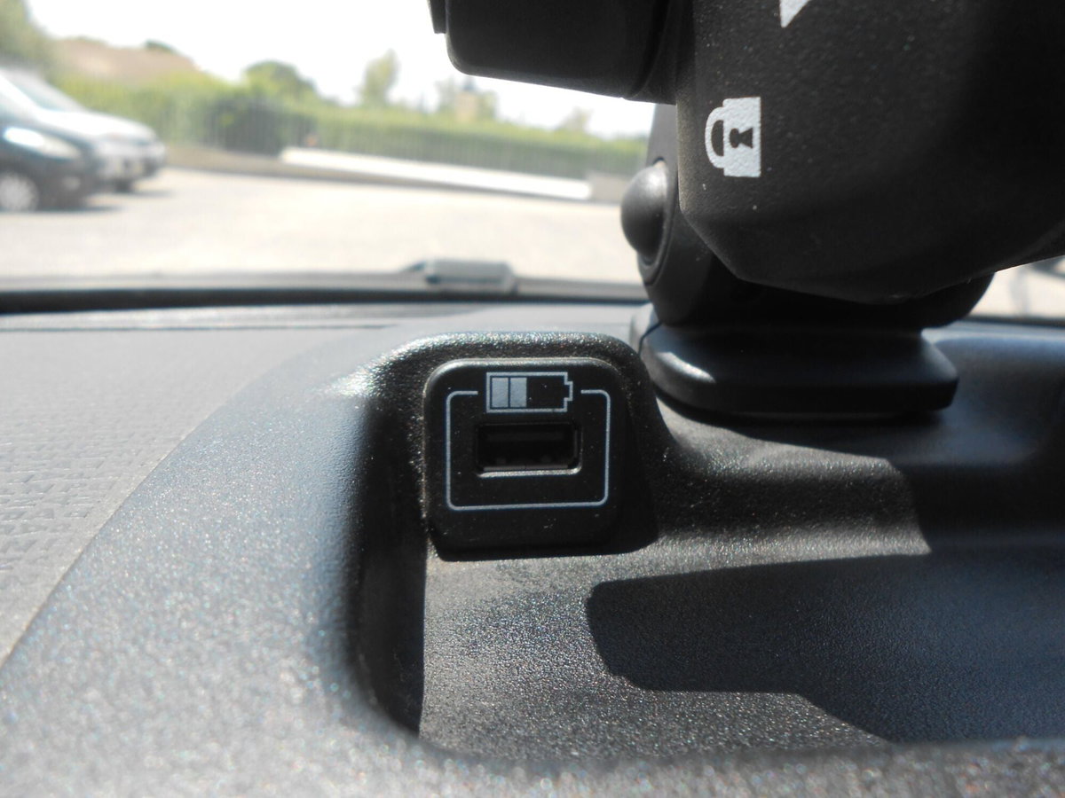 Fiat Panda 1.3 MJT 95 CV S&S Lounge (18)