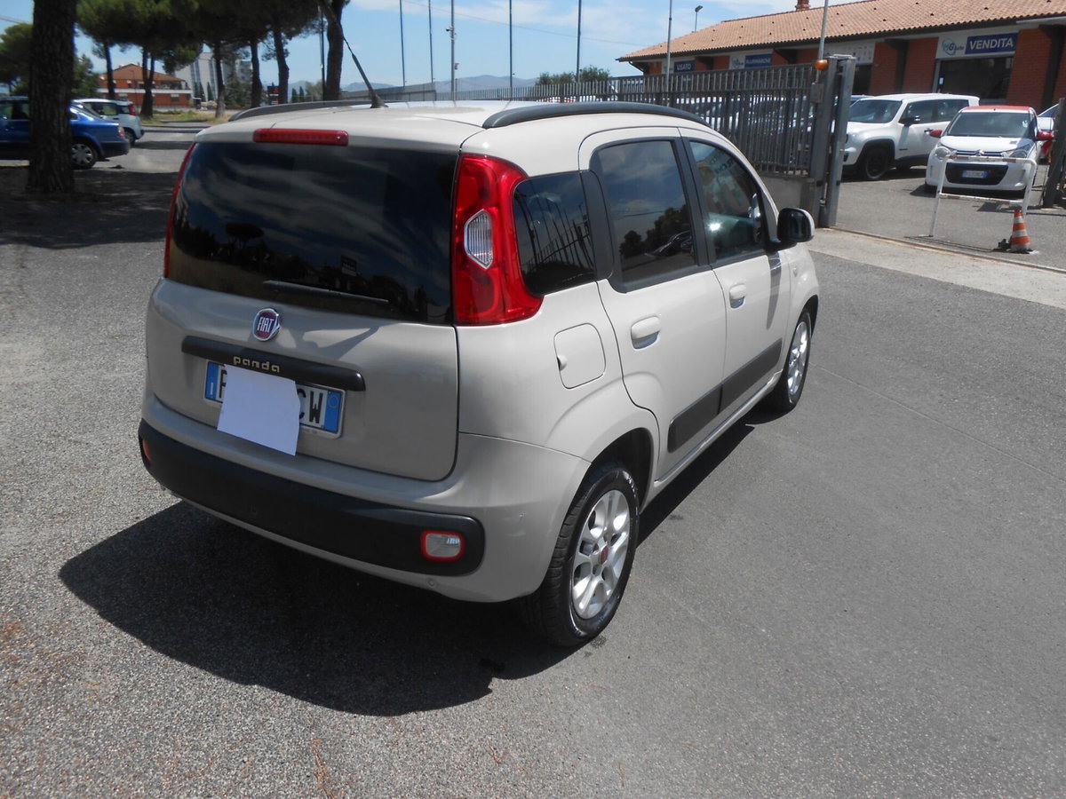 Fiat Panda 1.3 MJT 95 CV S&S Lounge (3)