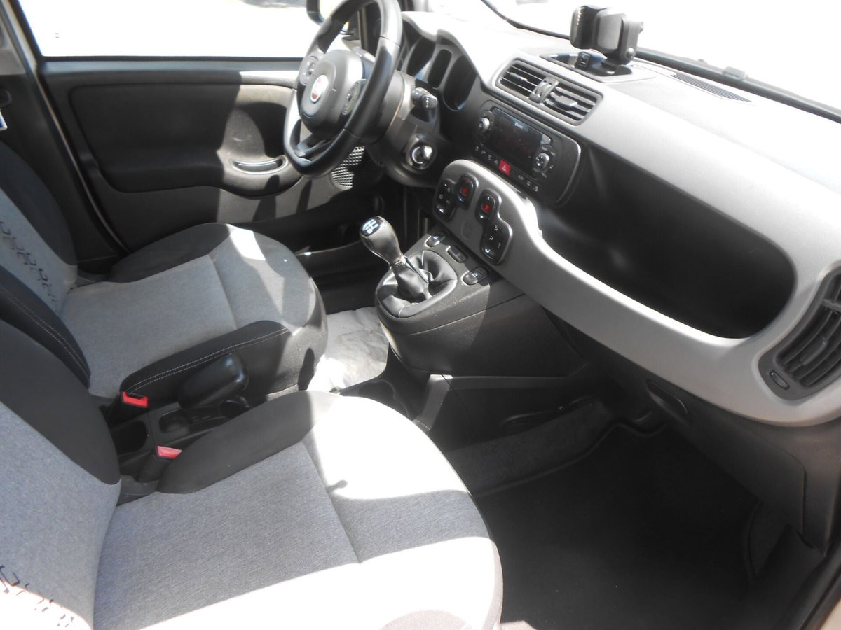 Fiat Panda 1.3 MJT 95 CV S&S Lounge (6)