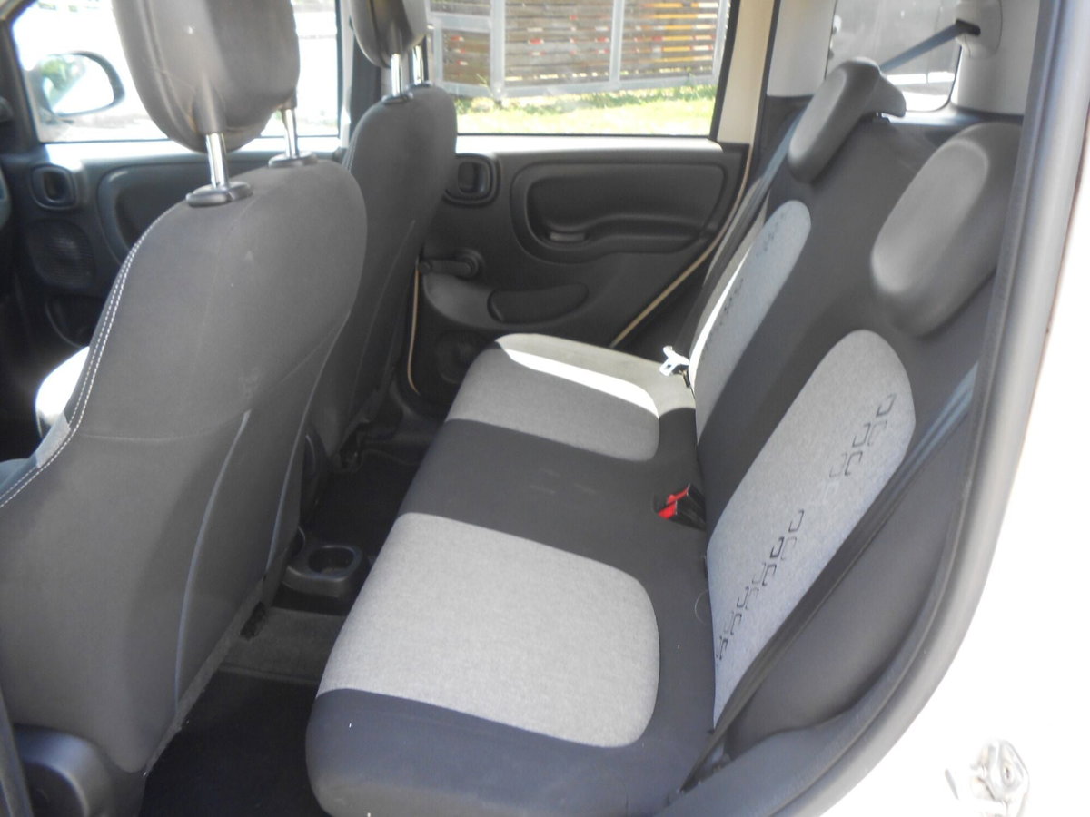 Fiat Panda 1.3 MJT 95 CV S&S Lounge (8)