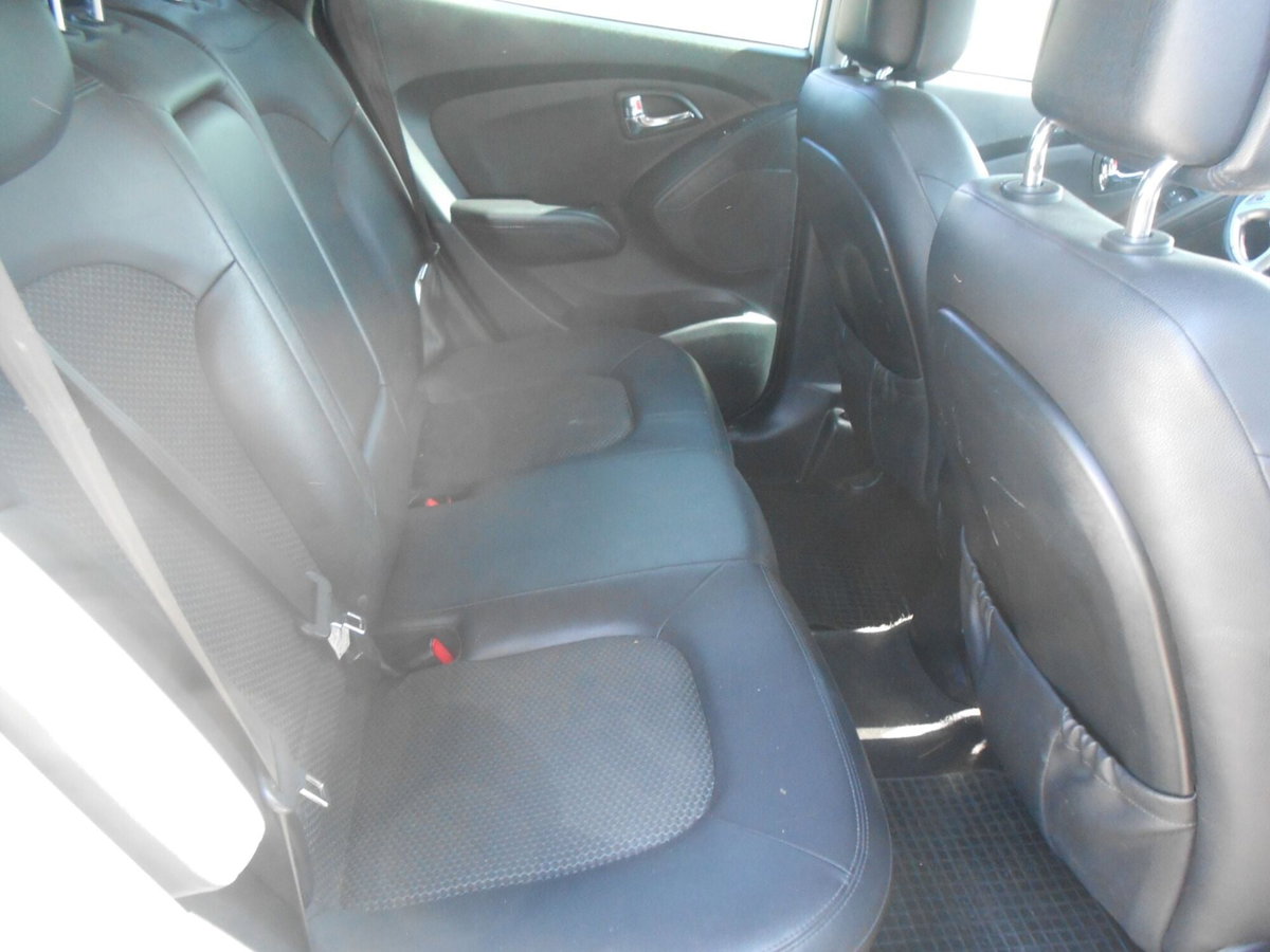 Hyundai ix35 2.0 CRDi 2WD Comfort (7)