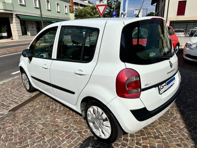 Renault Modus 1.2 16V Live (4)
