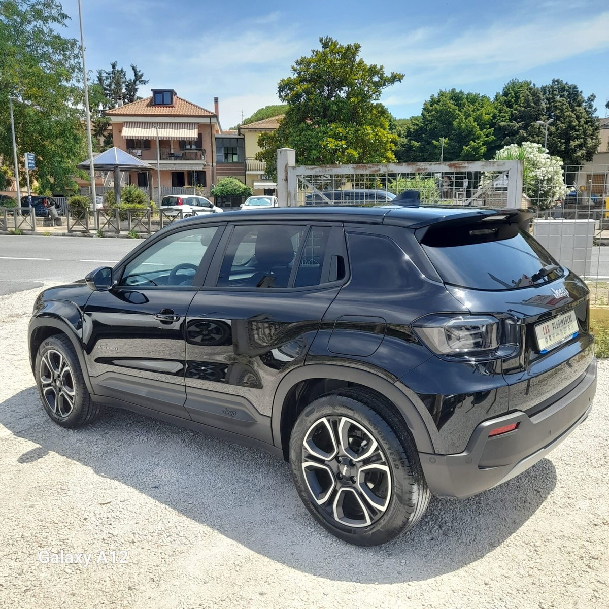Jeep Avenger 1.2 turbo Summit fwd 100cv (3)