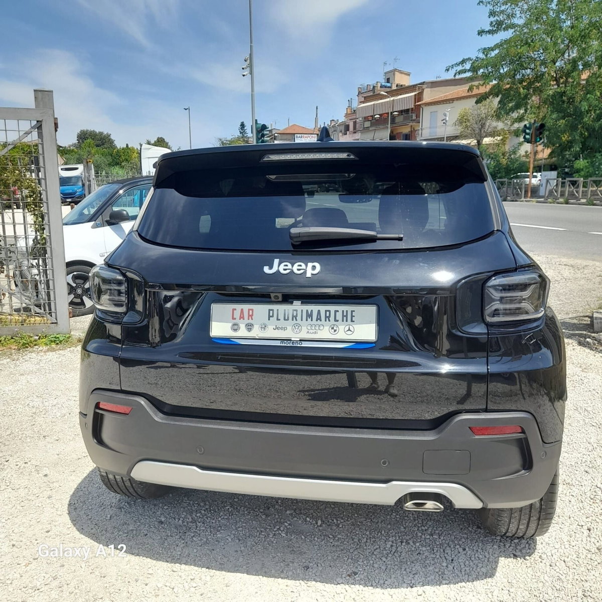 Jeep Avenger 1.2 turbo Summit fwd 100cv (6)