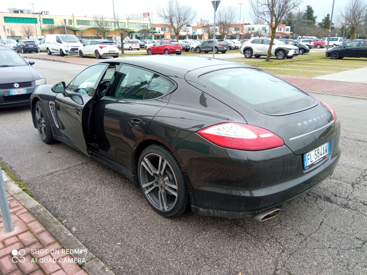 Porsche Panamera 3.0 Diesel Platinum Edition (5)