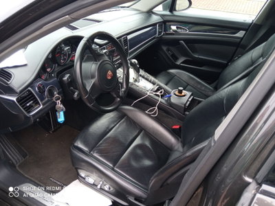 Porsche Panamera 3.0 Diesel Platinum Edition (6)
