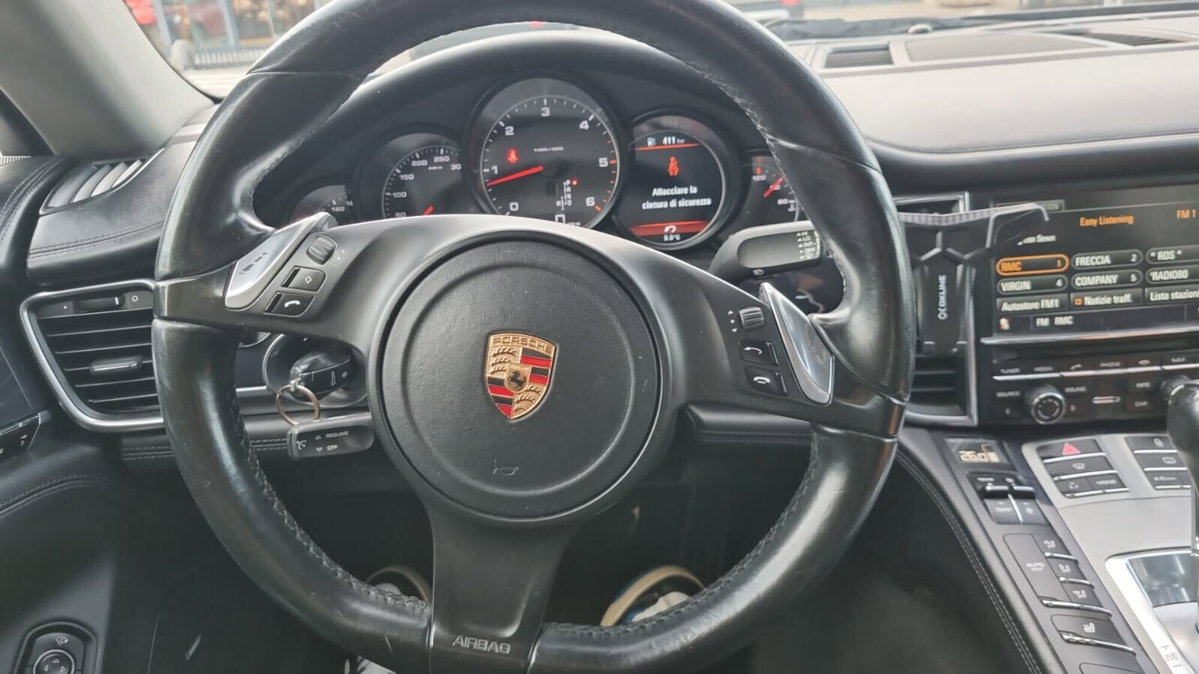 Porsche Panamera 3.0 Diesel Platinum Edition (8)
