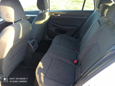 Volkswagen Golf Variant 2.0 TDI SCR DSG Life (12)