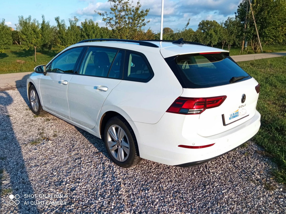 Volkswagen Golf Variant 2.0 TDI SCR DSG Life (7)
