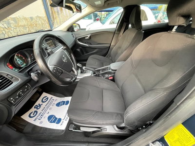 Volvo V40 Cross Country D2 1.6 Kinetic (17)