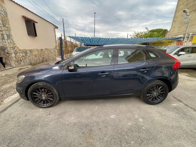 Volvo V40 Cross Country D2 1.6 Kinetic (8)