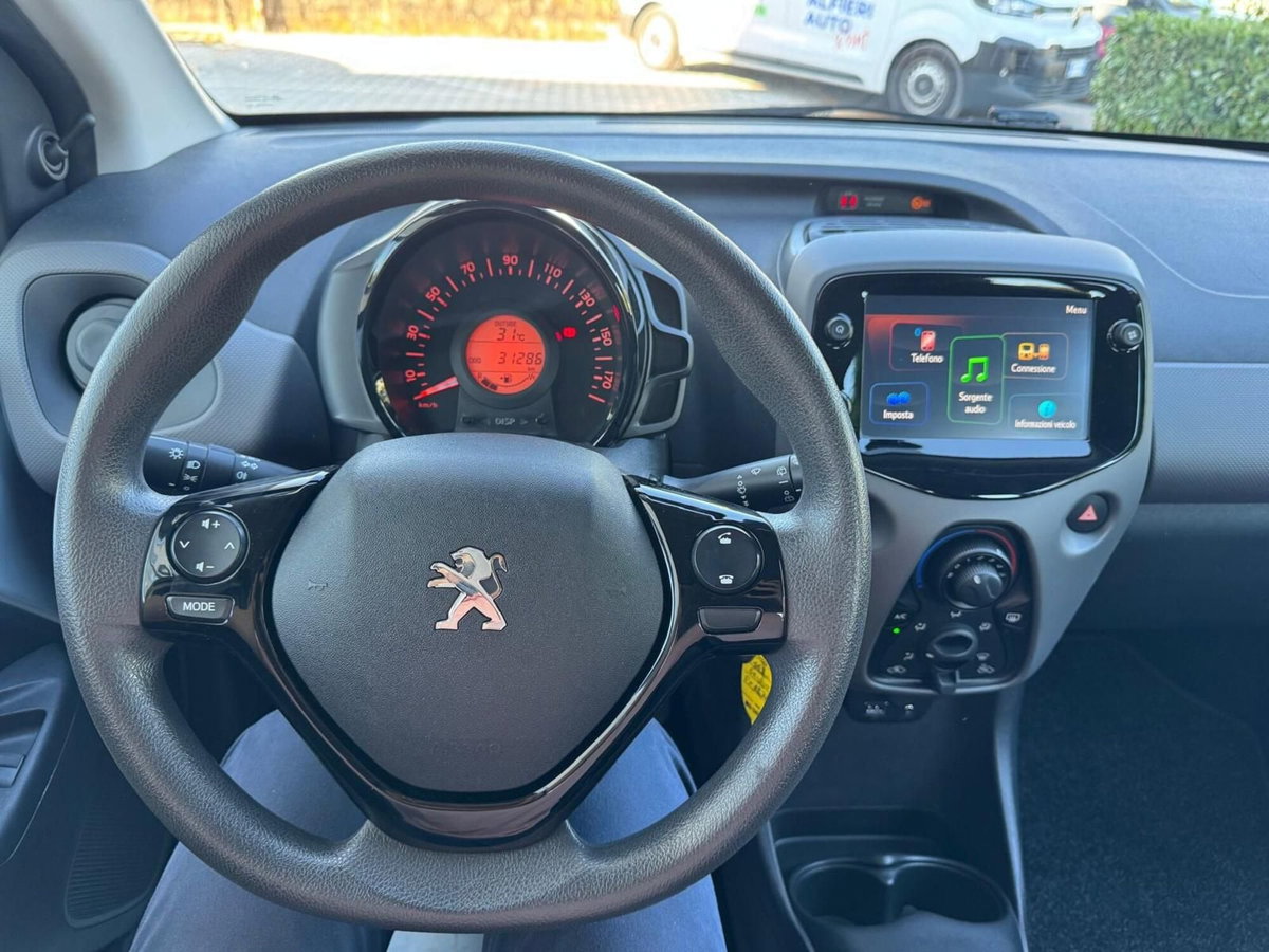 Peugeot 108 72 3 porte Active (18)