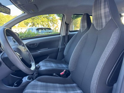Peugeot 108 72 3 porte Active (8)
